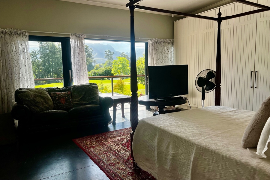 3 Bedroom Property for Sale in Highlands Western Cape